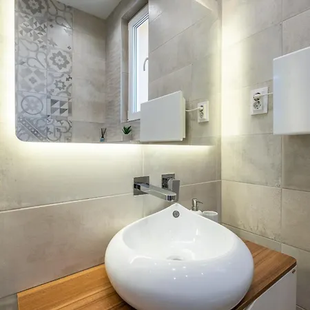Daire Bright - 2 Bedroom Sofya